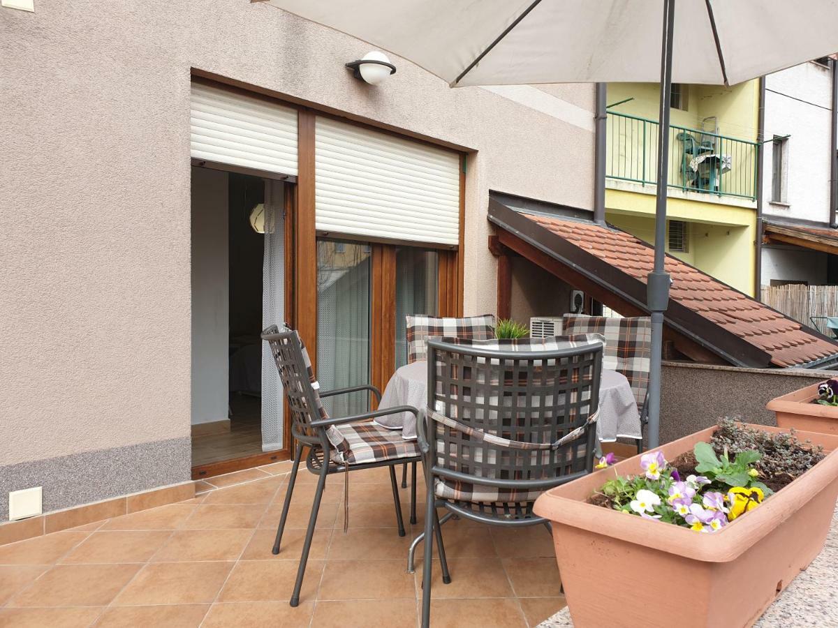 זאגרב Apartments Ziher מראה חיצוני תמונה