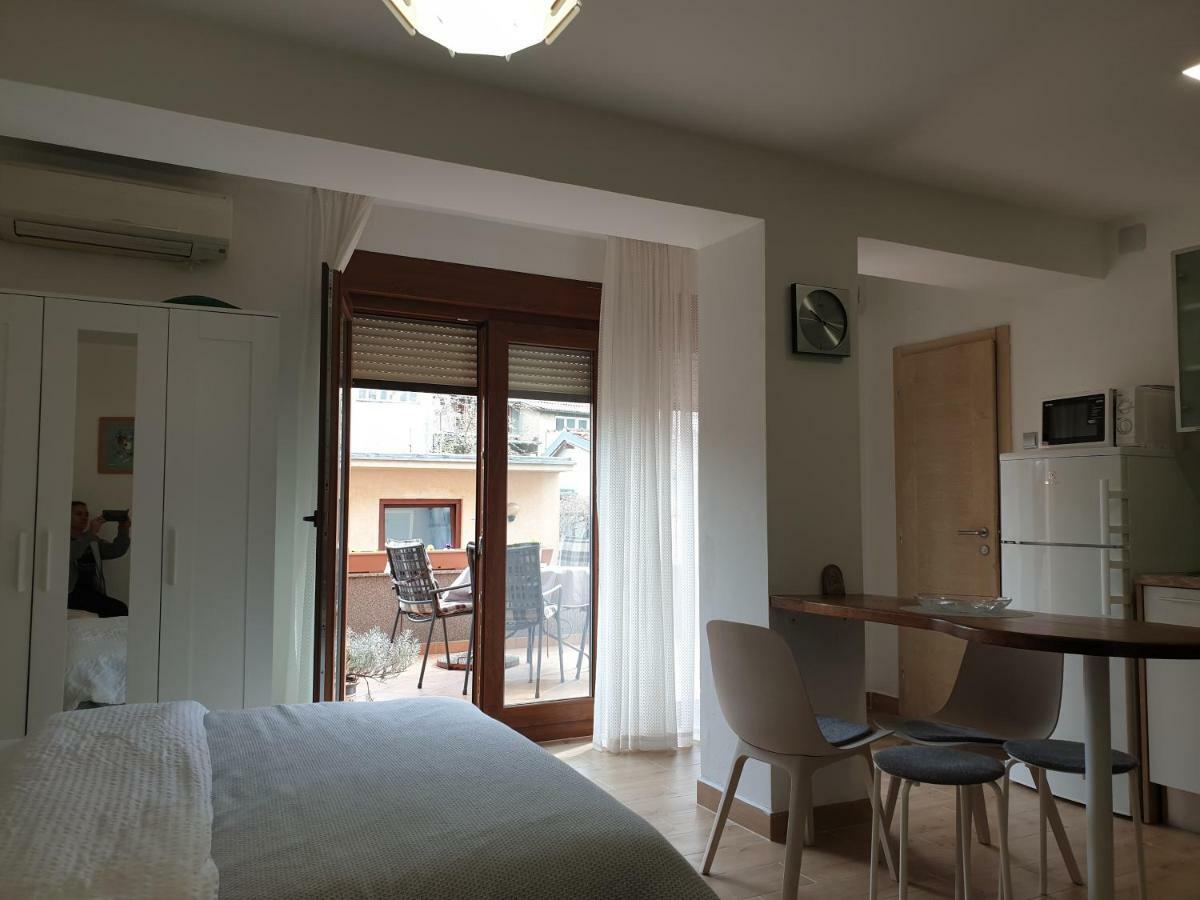 זאגרב Apartments Ziher מראה חיצוני תמונה