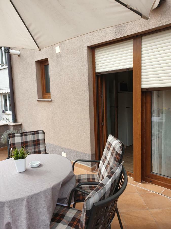 זאגרב Apartments Ziher מראה חיצוני תמונה